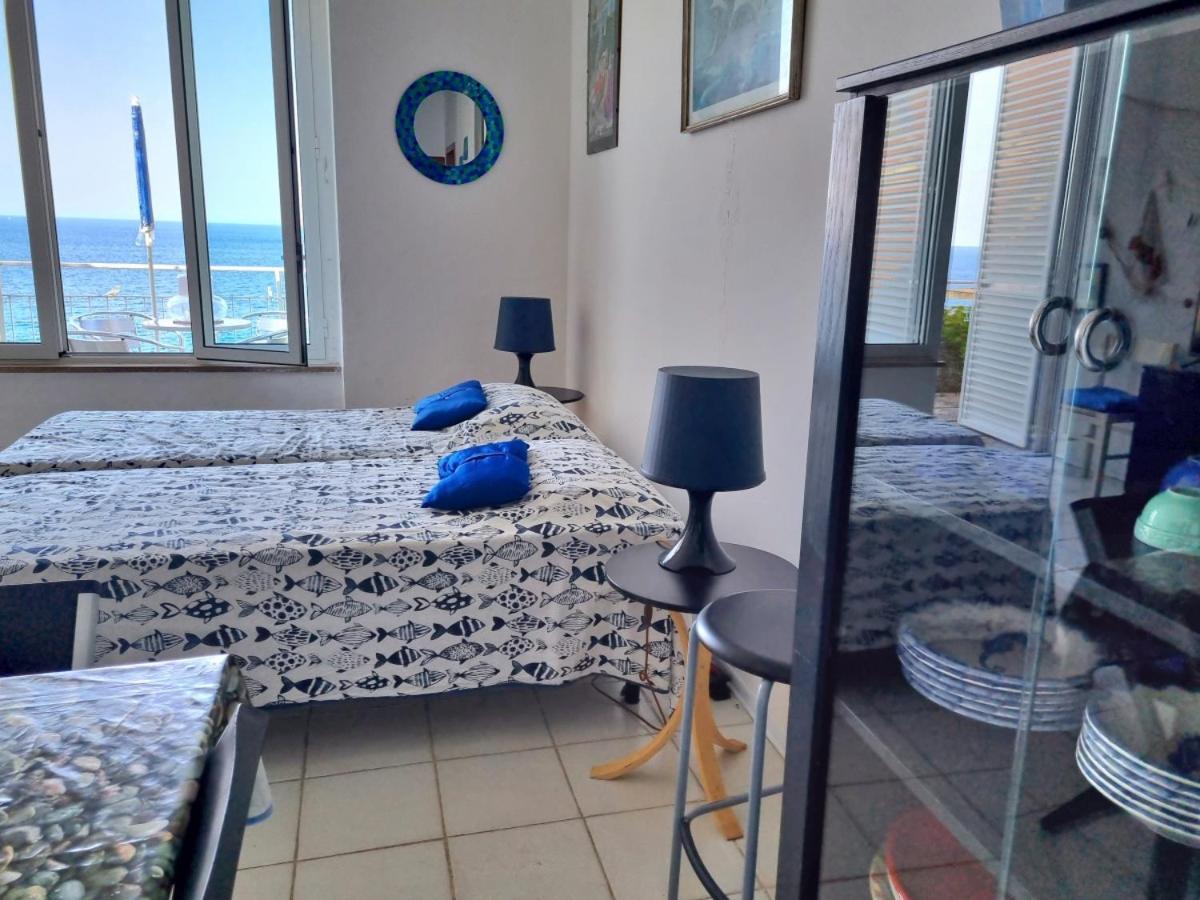 Appartamenti La Terrazza Sulle Ghiaie - Goelba Portoferraio Ruang foto